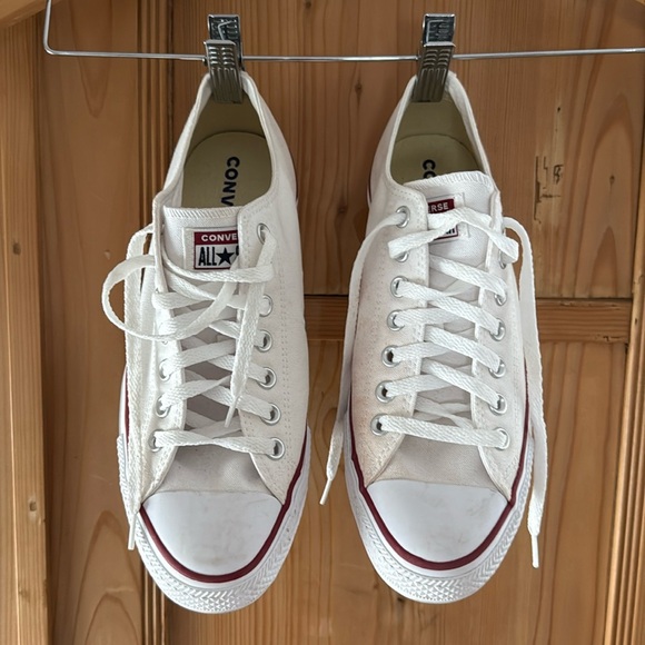 White Mens Converse - Picture 1 of 7